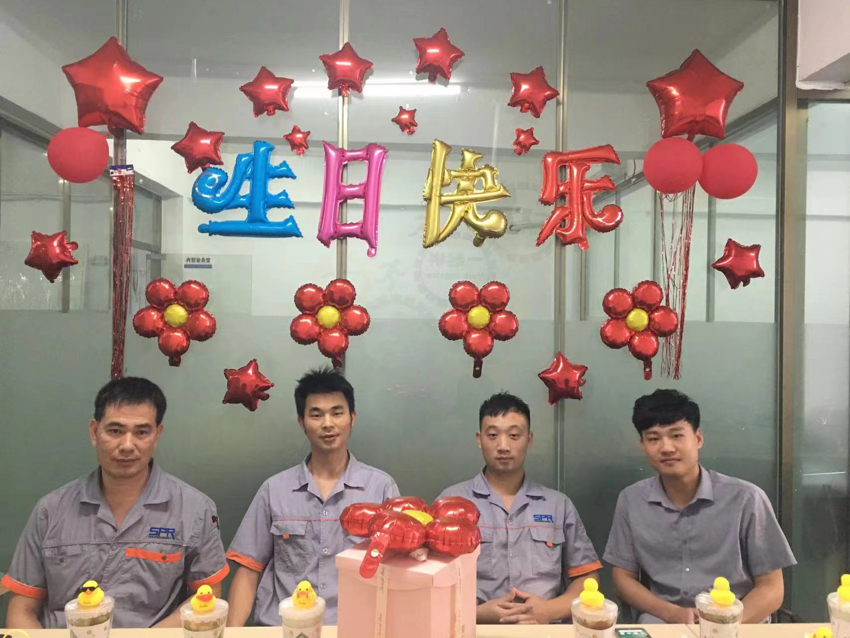 生日會(huì)一.jpg